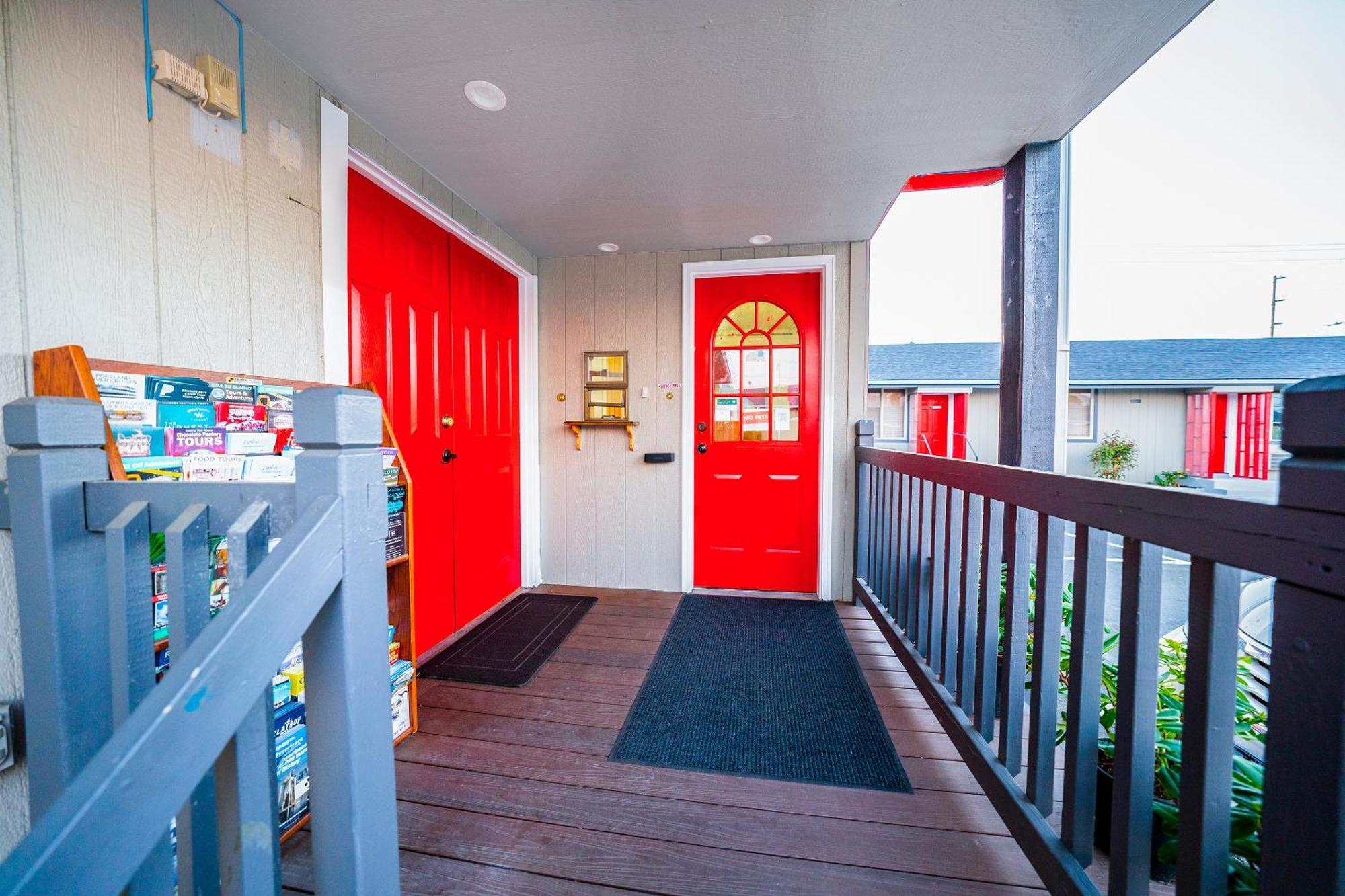 Oyo Hotel Portland Or Near Airport غريشام المظهر الخارجي الصورة