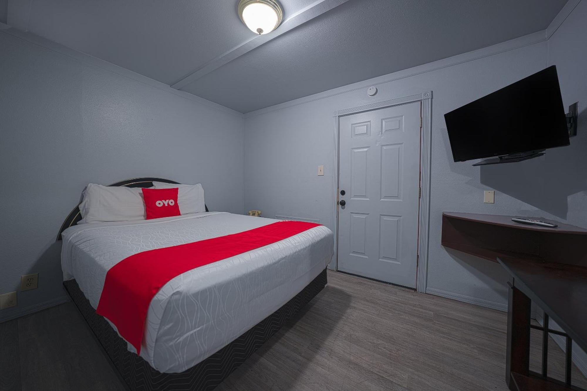 Oyo Hotel Portland Or Near Airport غريشام المظهر الخارجي الصورة