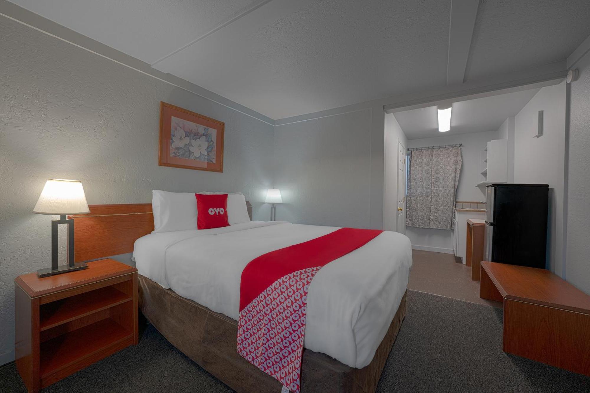 Oyo Hotel Portland Or Near Airport غريشام المظهر الخارجي الصورة