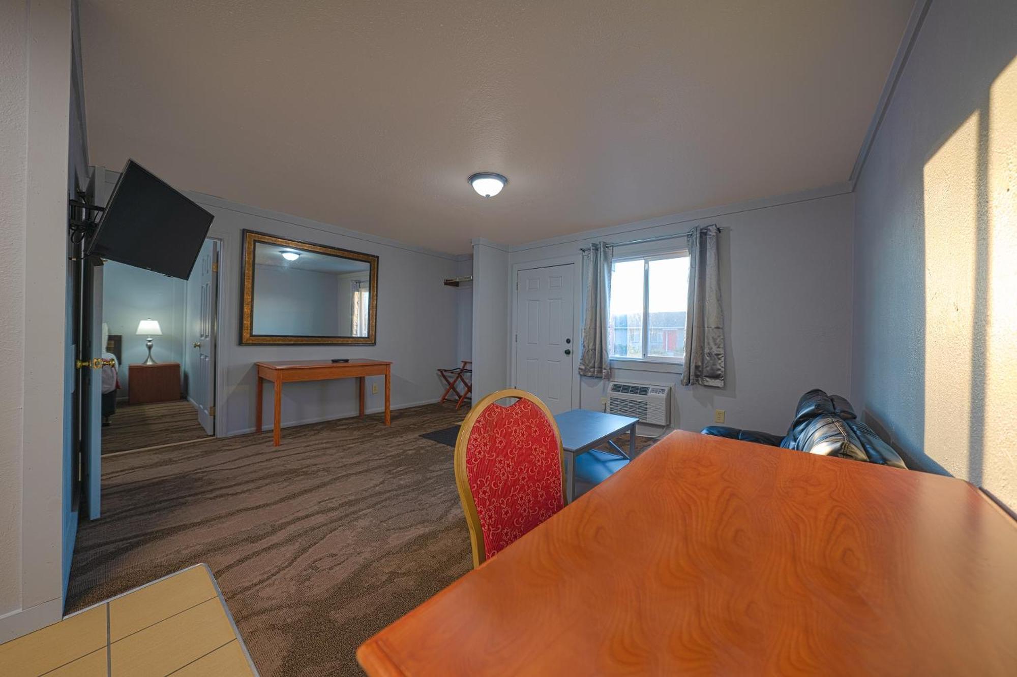 Oyo Hotel Portland Or Near Airport غريشام المظهر الخارجي الصورة