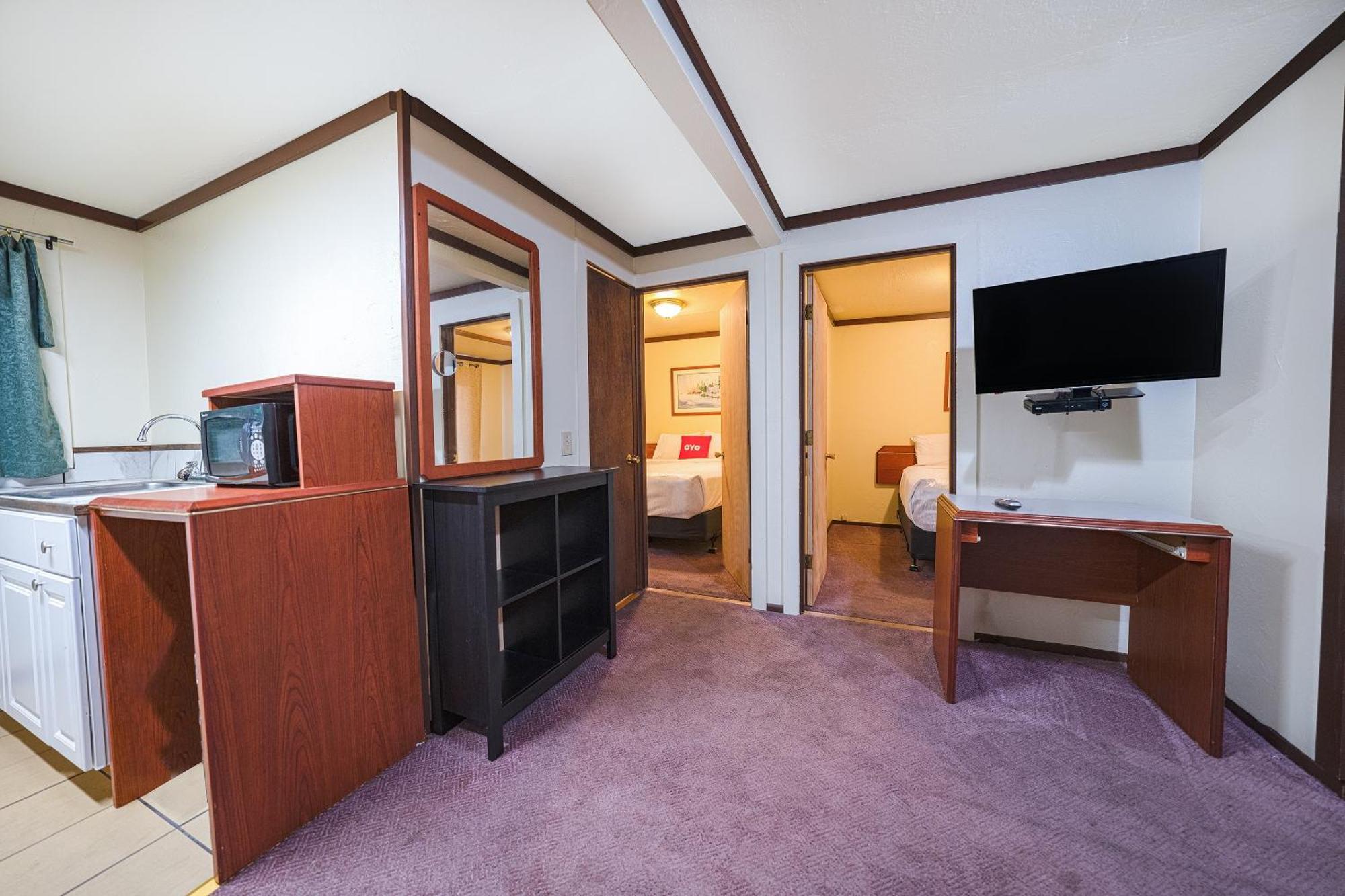 Oyo Hotel Portland Or Near Airport غريشام المظهر الخارجي الصورة