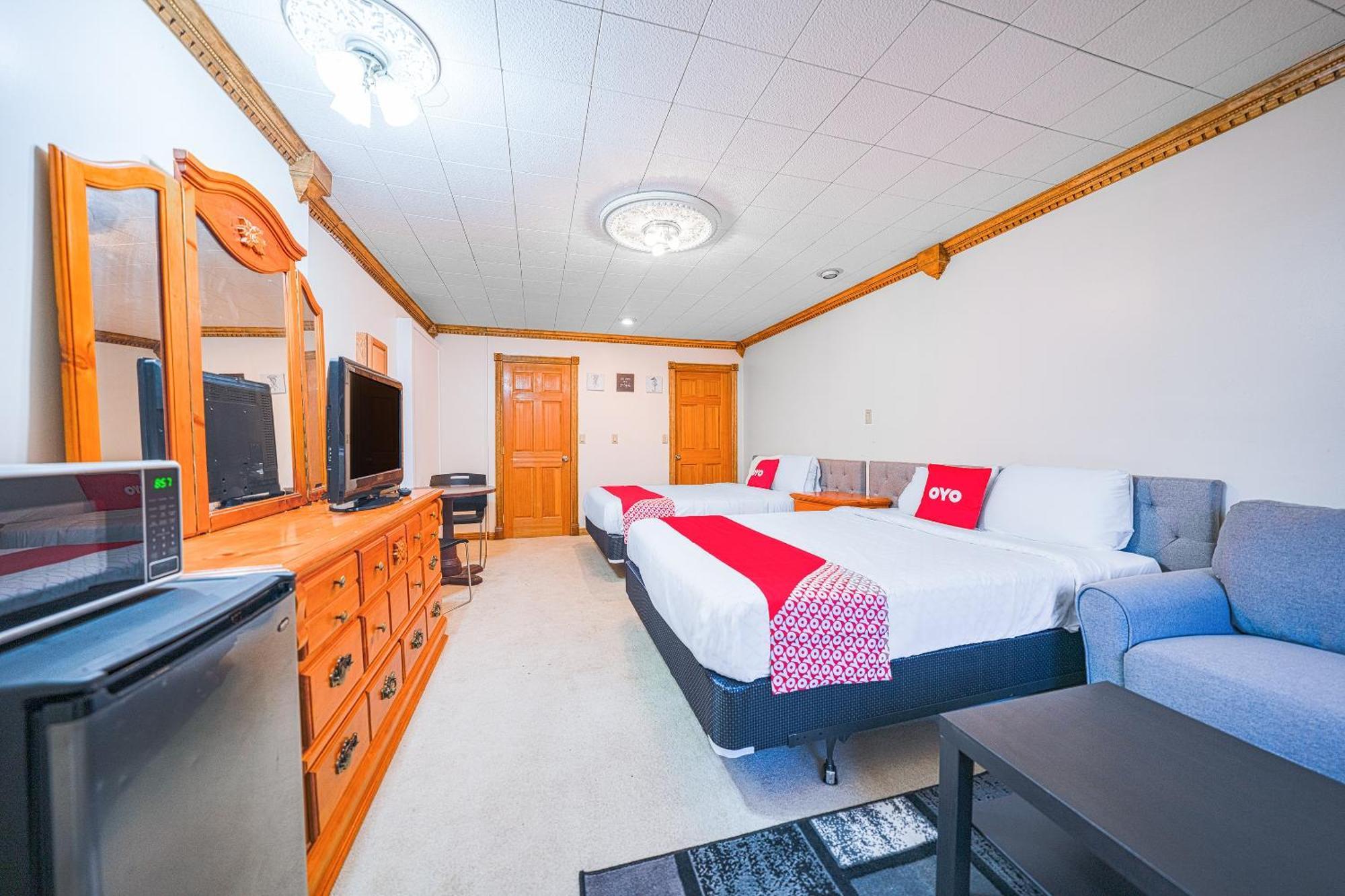 Oyo Hotel Portland Or Near Airport غريشام المظهر الخارجي الصورة