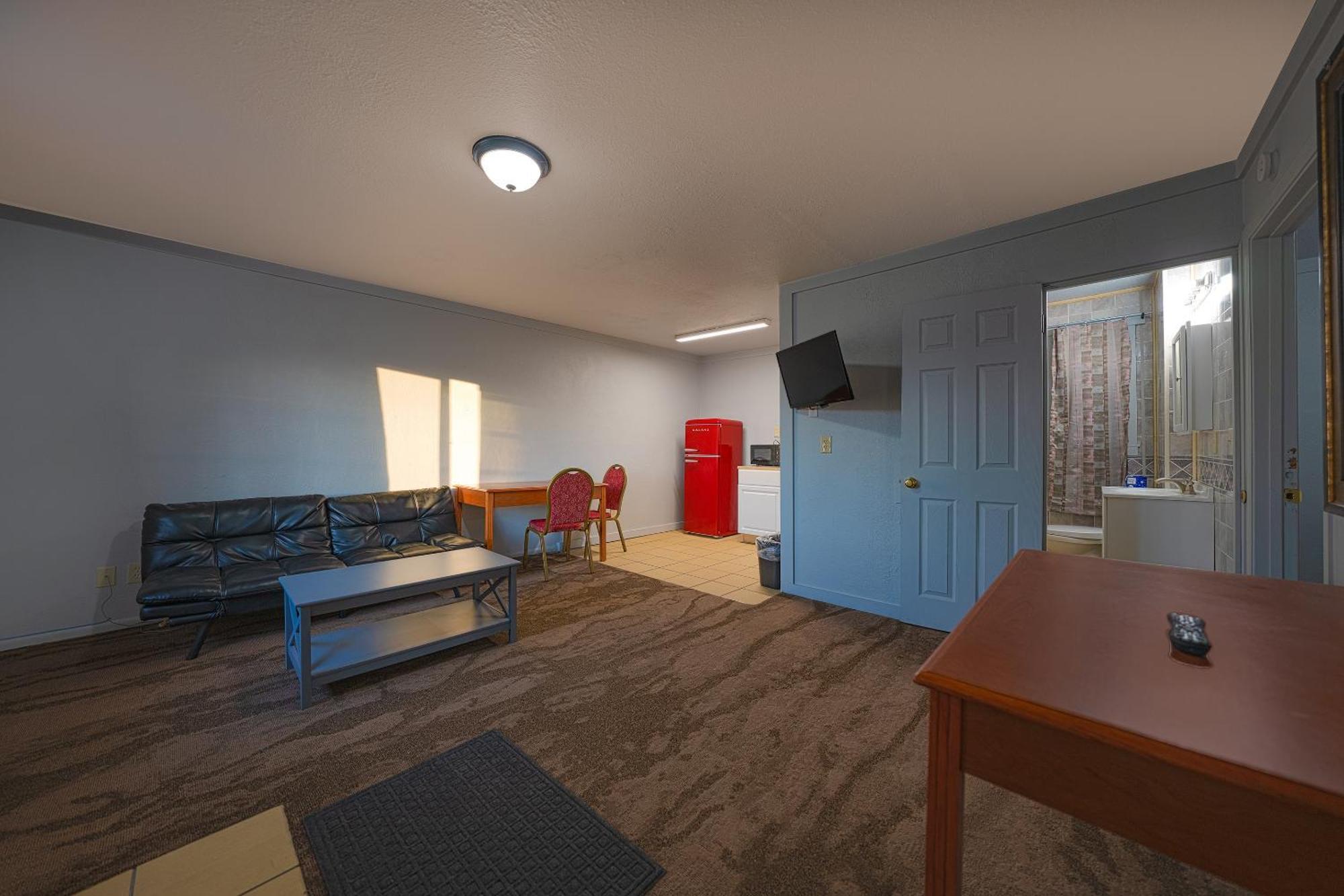 Oyo Hotel Portland Or Near Airport غريشام المظهر الخارجي الصورة
