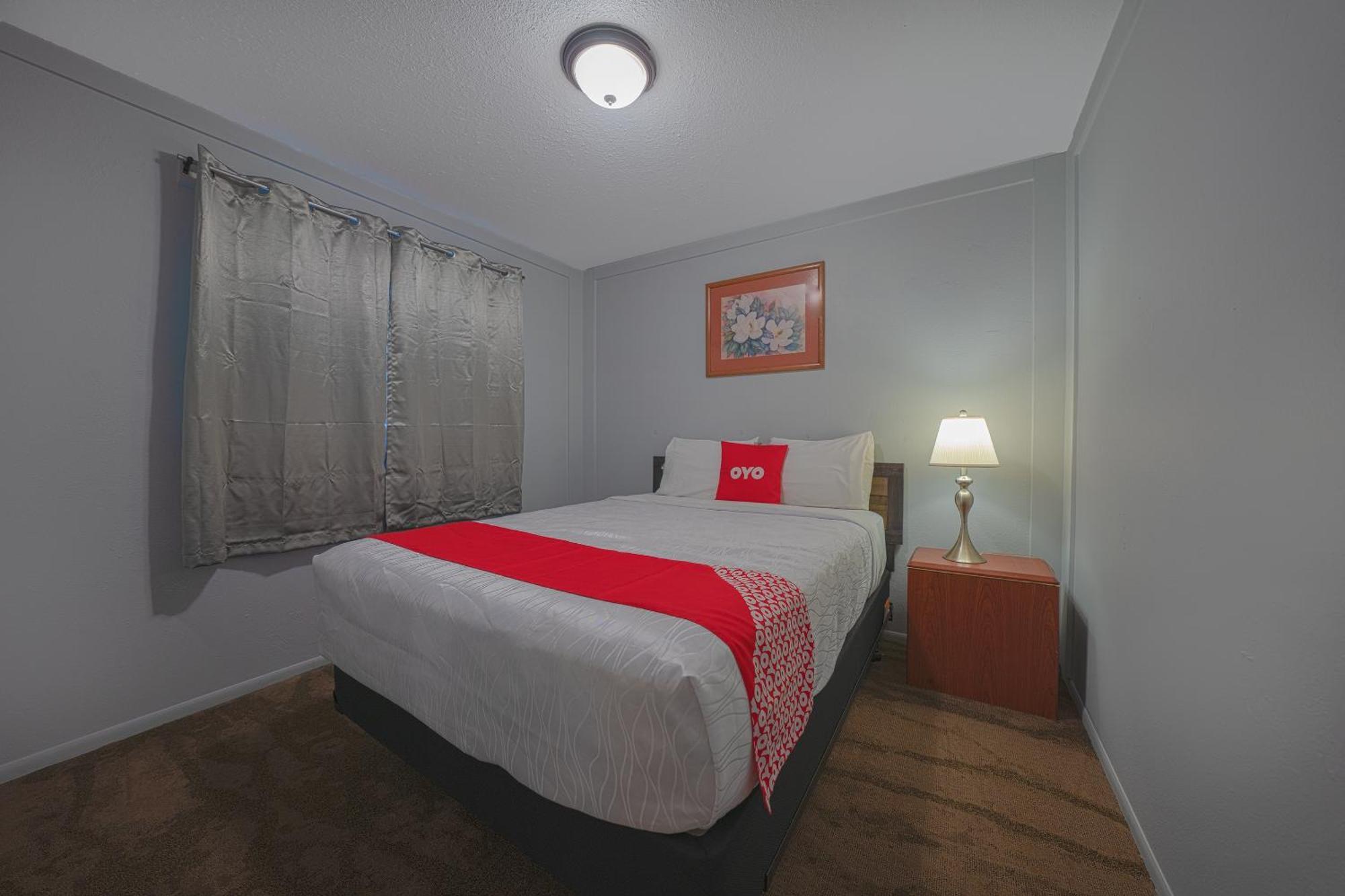 Oyo Hotel Portland Or Near Airport غريشام المظهر الخارجي الصورة