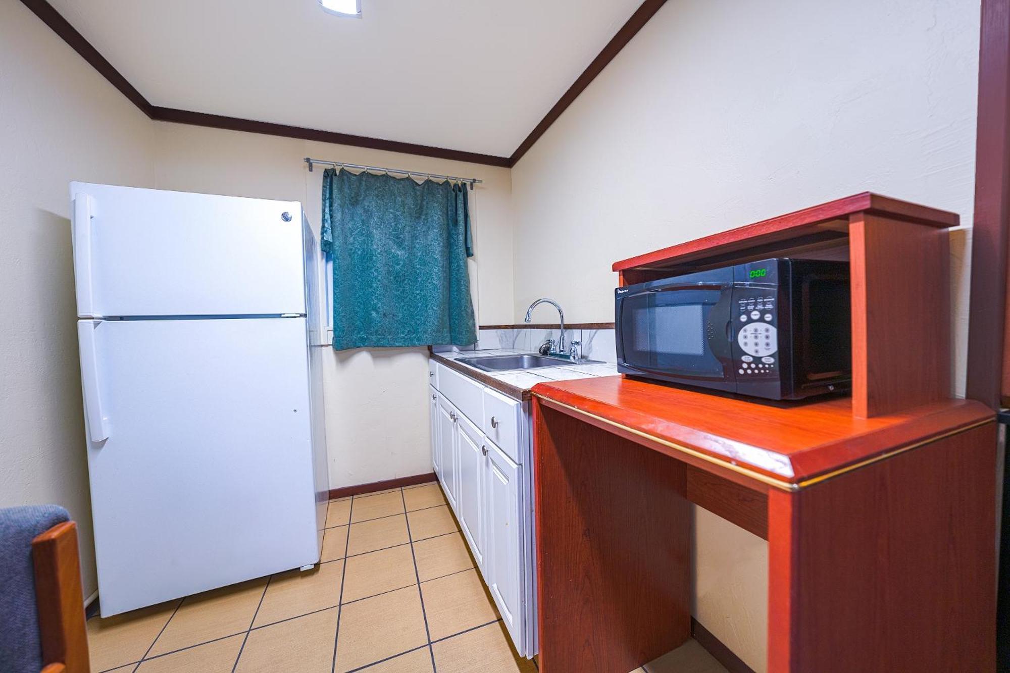 Oyo Hotel Portland Or Near Airport غريشام المظهر الخارجي الصورة