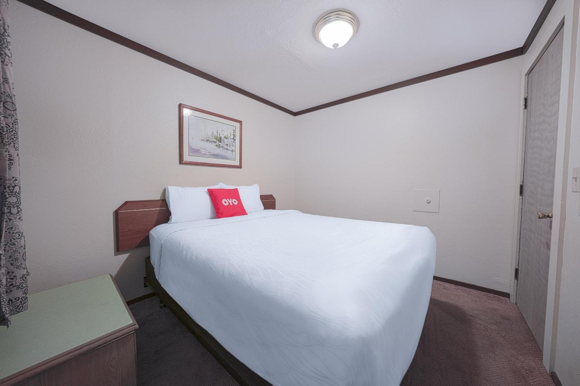 Oyo Hotel Portland Or Near Airport غريشام المظهر الخارجي الصورة