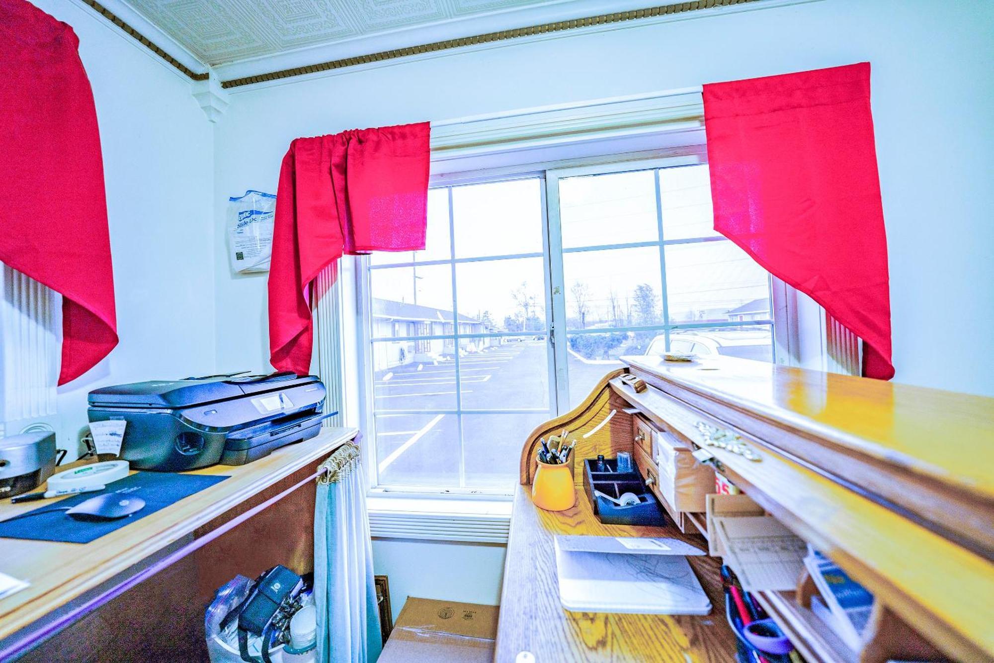 Oyo Hotel Portland Or Near Airport غريشام المظهر الخارجي الصورة